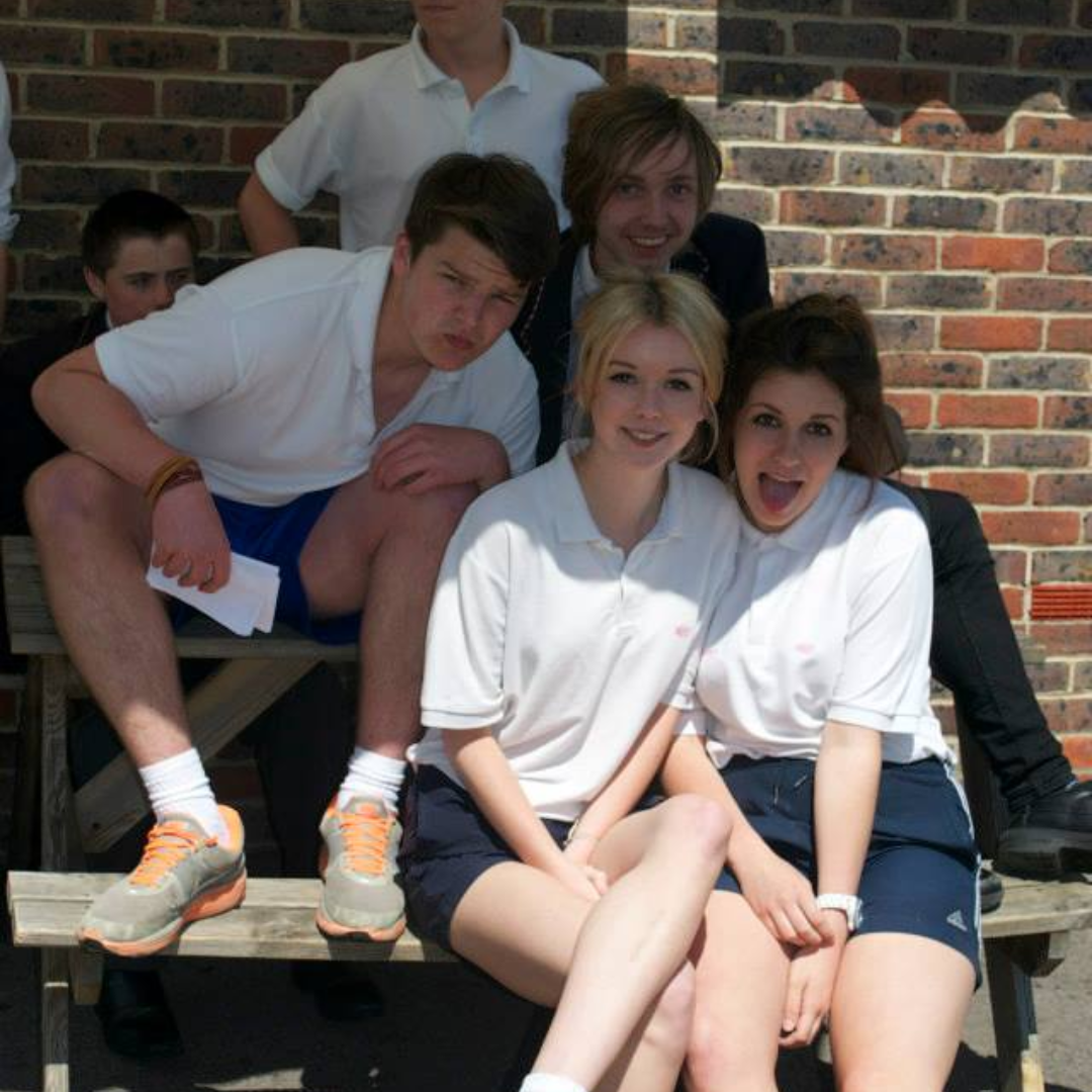 Four studens outside Mayville High School, Southsea. Left to Right (foreground) Harry Keeler, Peter Marcus, Erin Haimes, Francesca Rowland. In the background, James Edginton and Luke Stretton.